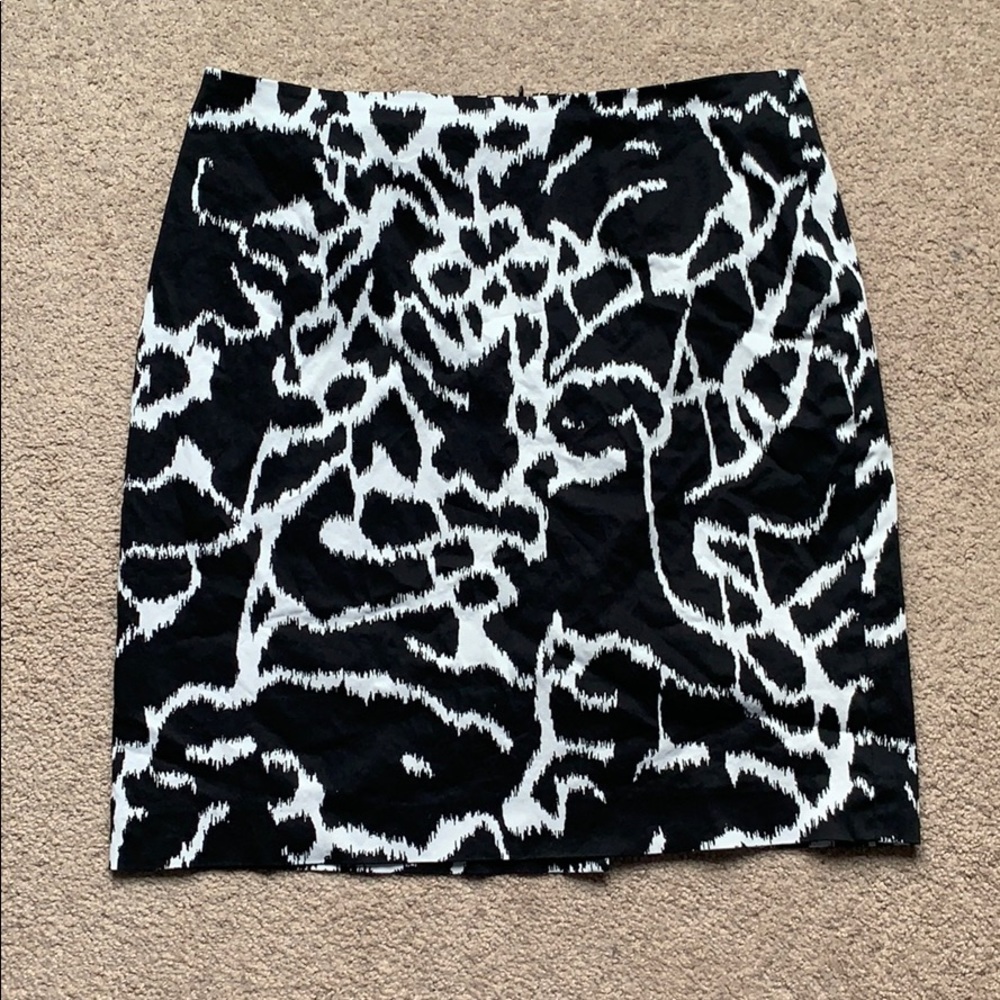 Jones & Co Petite Skirt